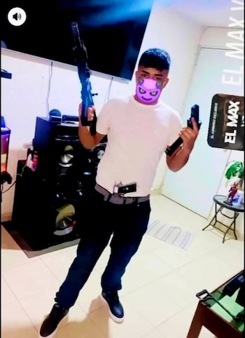 Justin "N", presunta víctima de Doña Carlota