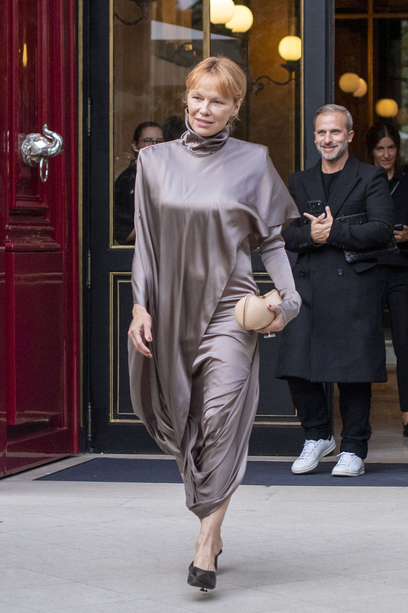 Pamela Anderson is seen leaving her hotel on October 2, 2025 during Paris Fashion Week in Paris, France. (Photo by: zz/KGC-102/320/4412/starmaxinc.com/Newscom/Sipa USA)