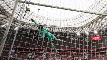 Los porteros de fútbol procesan