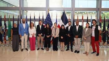 Los emprendedores dominicanos fortalecen redes internacionales tras ser seleccionados para el programa YLAI de Estados Unidos