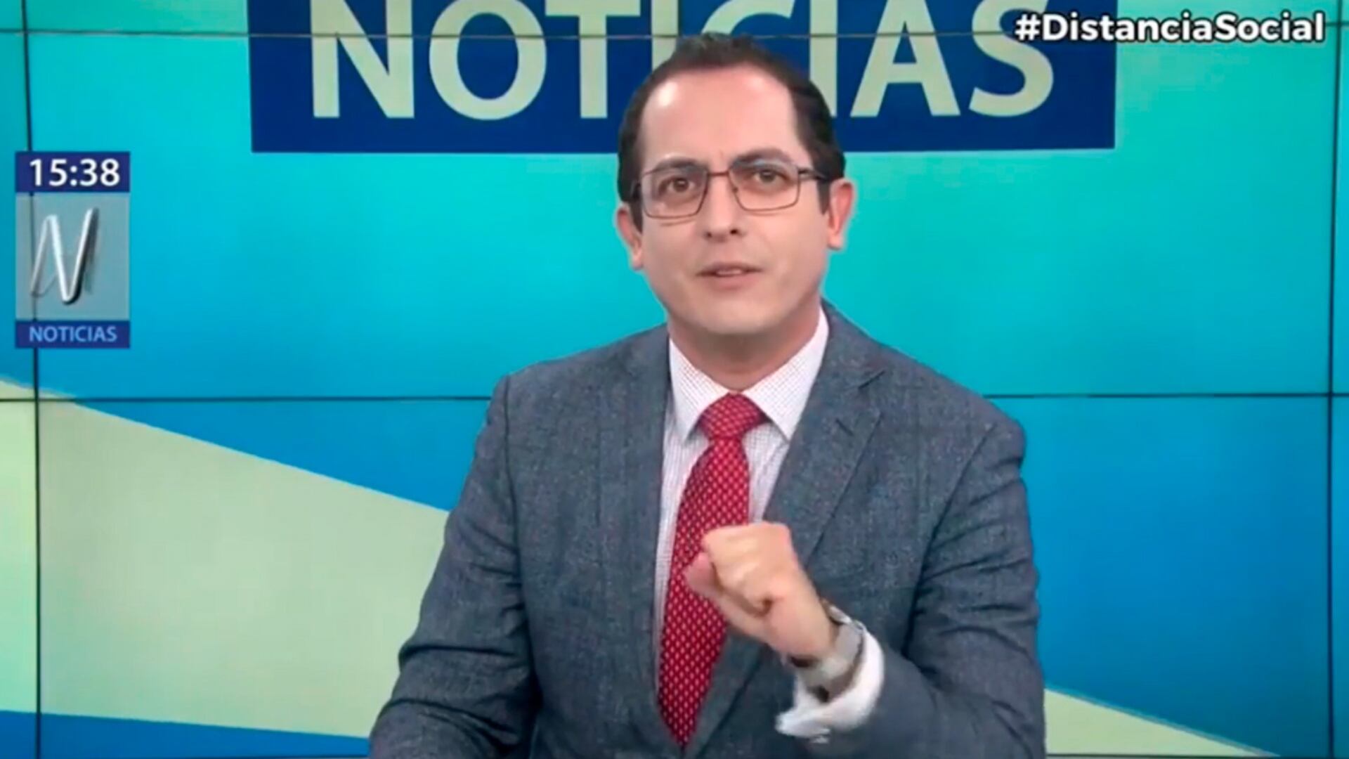 Gino Tassara es conductor y periodista de Cana N.