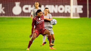 07/10/2020 Una acción del partido de la semifinal de la Copa de la Reina entre el EDF Logroño y el Athletic Club
ESPAÑA EUROPA DEPORTES LA RIOJA
RFEF