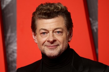Andy Serkis dirigirá o spin-off, enquanto Peter Jackson estará envolvido como consultor disponível durante a produção (REUTERS/Tom Nicholson)