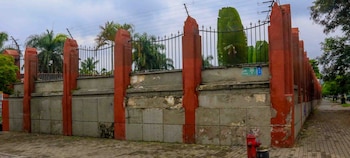 Así serían las rejas con