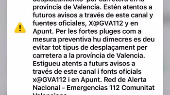 Emergencias envía una nueva alerta móvil por las fuertes lluvias y pide evitar desplazamientos en Valencia