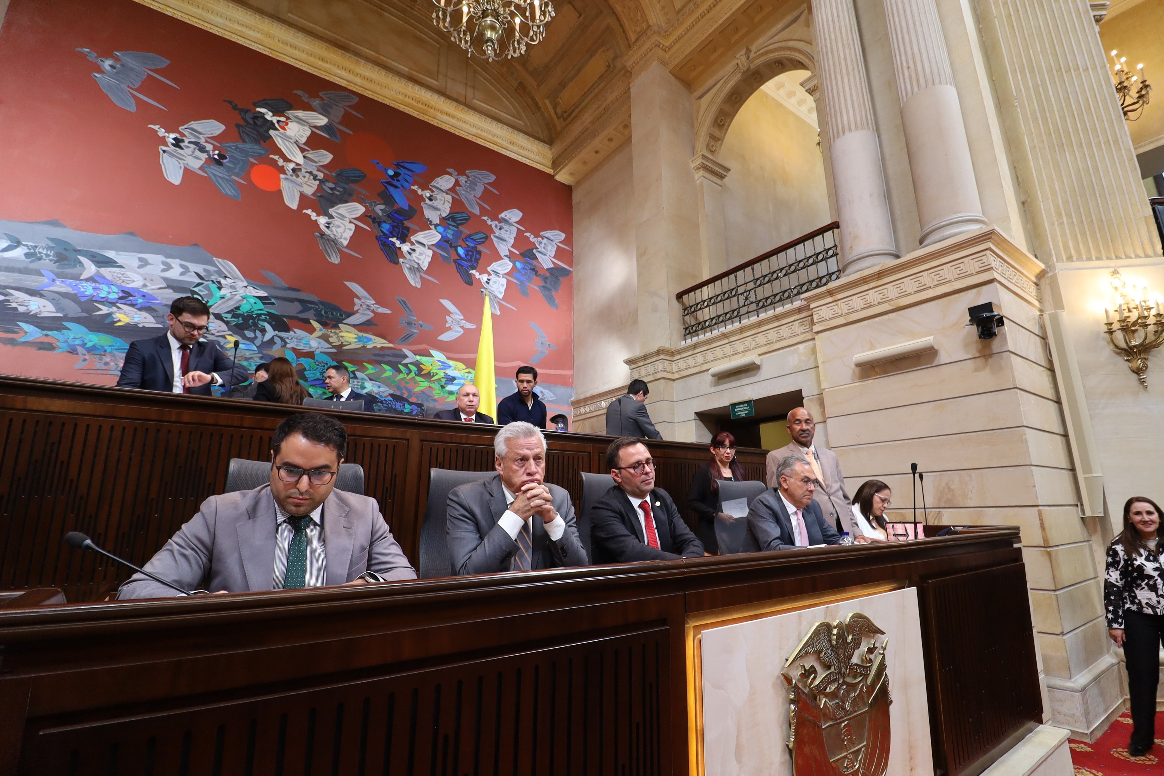 El Presupuesto 2027 deberá continuar su trámite en las comisiones económicas durante las próximas semanas. - crédito @CamaraColombia/X