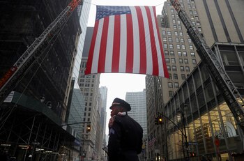 La Policía de Nueva York explicó en declaraciones recogidas por la cadena NBC que la persona quiso entrar a la redacción del famoso diario, ubicado en Manhattan, para hablar con personas no identificadas del periódico. (REUTERS)