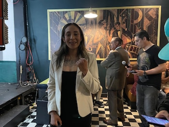 Erika “La Dinamita” Cruz e Isis “La Emperatriz” Vargas se vieron las caras por primera vez rumbo a la pelea que sostendrán el próximo 29 de octubre (César Márquez | Jesús Beltrán - Infobae México)