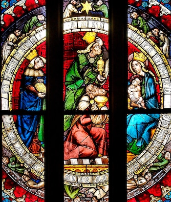 La palabra 'magos' en la