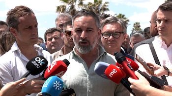 Abascal asegura que "no entregaran gratis o malbaratarán" la confianza de los andaluces