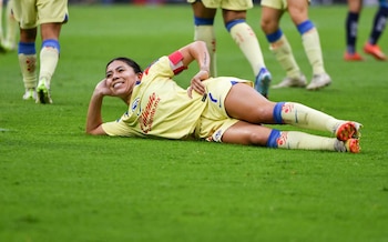 Kiana haciendo otra de las