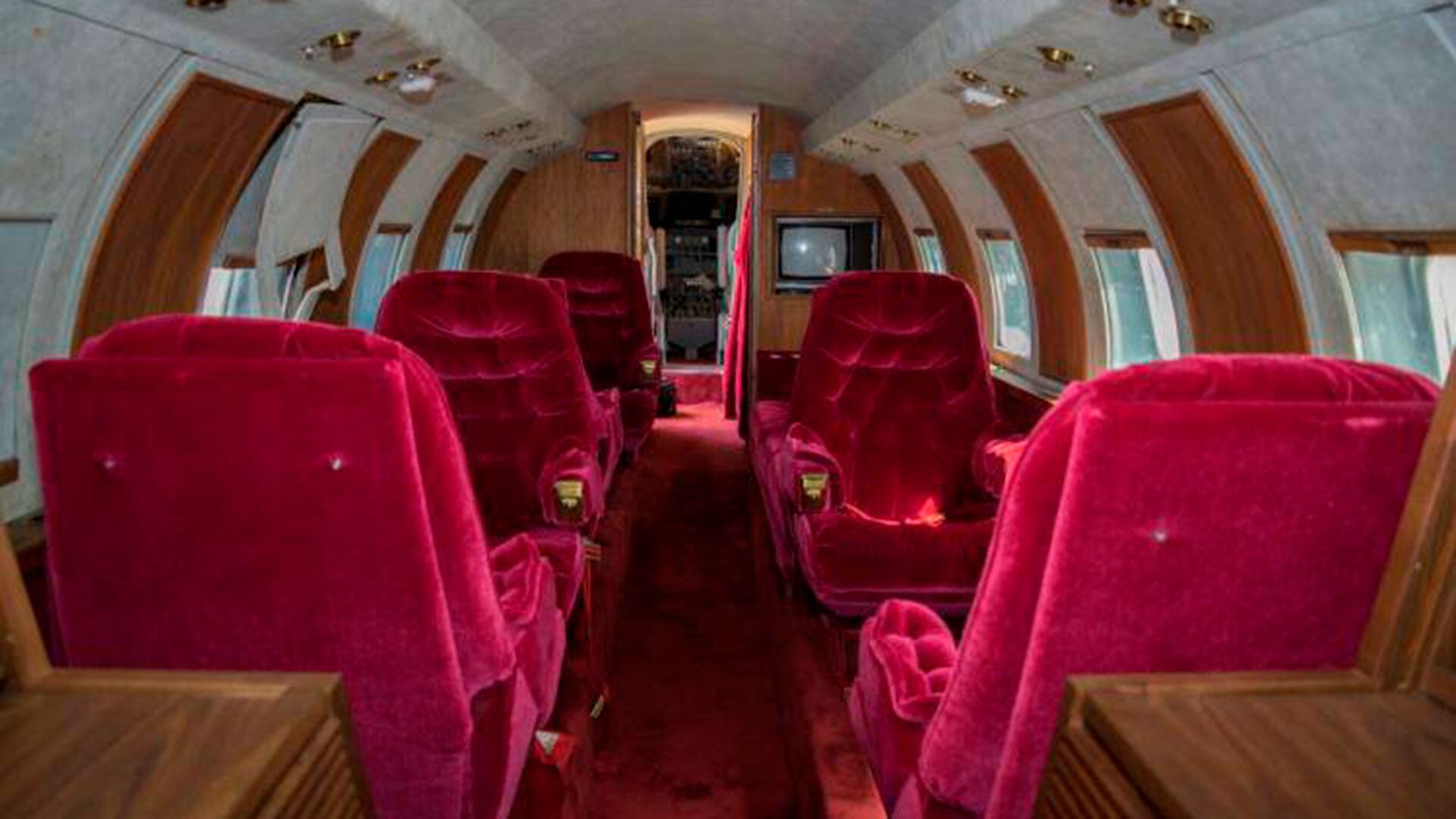 Tras la muerte de Elvis, el JetStar quedó abandonado durante más de 40 años en el desierto de Nuevo México (GWS Auction)