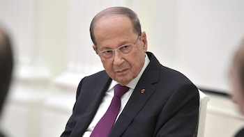 El expresidente Michel Aoun presenta una denuncia por calumnias por el caso de la explosión del puerto de Beirut