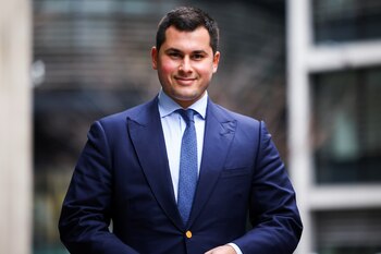 Temur Akhmedov, hijo del magnate