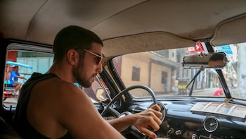 Es noruego, trabajó como taxista en Cuba y narra la “desilusión” de un pueblo sumido en una eterna crisis: “Salí con el corazón roto”