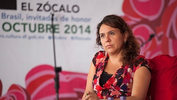 La mexicana Marcela Turati recibe el premio a la mejor labor periodística de EL MUNDO