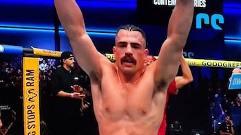 De patrullar las calles de Miami a pelear en UFC: la historia del oficial cubanoamericano Luis “The Stache” Hernández