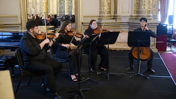 El Teatro Colón abre el ingreso gratuito a ensayos de la Filarmónica de Buenos Aires: cómo inscribirse y obtener las entradas