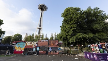 Investigan a un menor de 15 años por su supuesta relación con el tiroteo en Seattle donde murieron tres personas