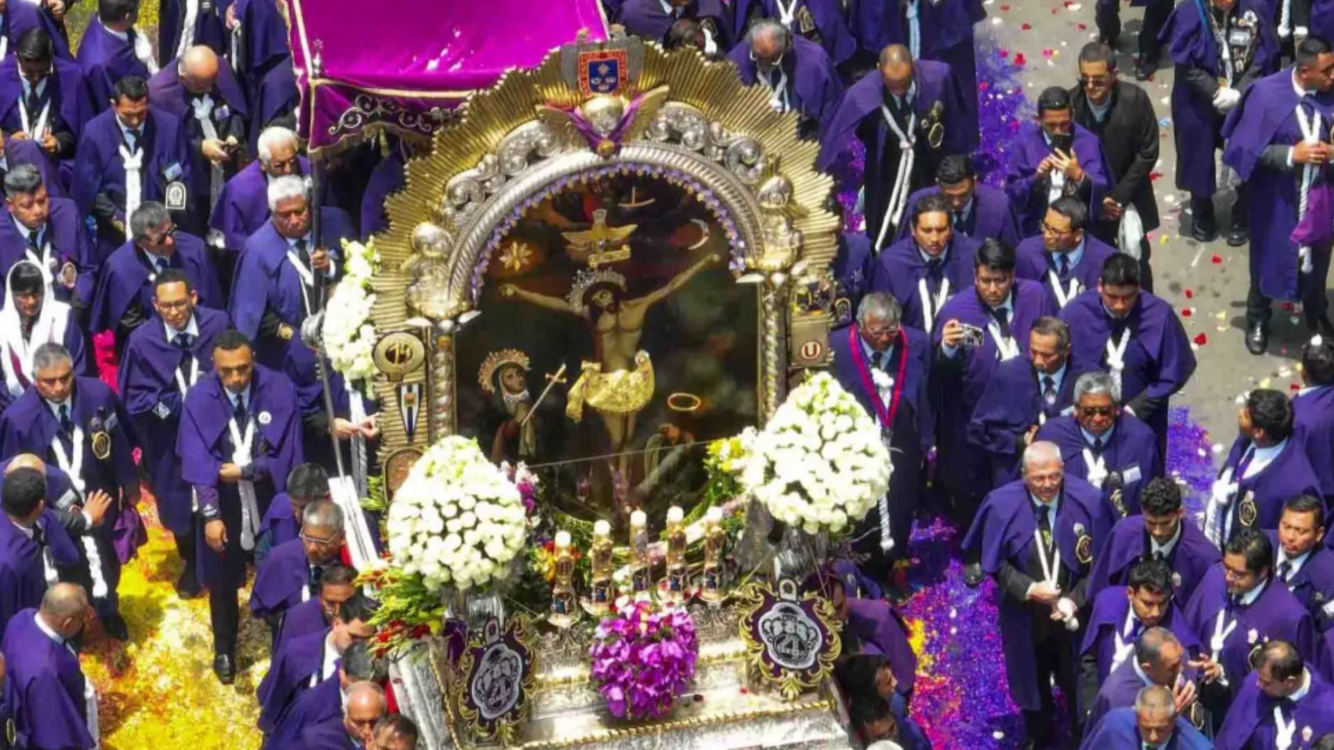 La procesión del Señor de los Milagros realizará este sábado 3 de octubre su primer recorrido de 2026 por las calles del Cercado de Lima - Créditos: Daniel Bracamonte.