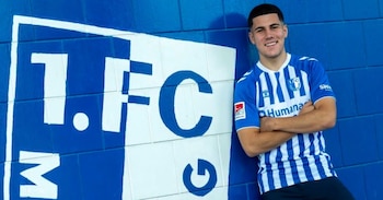 Felipe Chávez fue presentado como nuevo jugador de Magdeburgo y brindó sus primeras declaraciones.