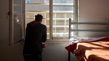 Crece la población de mayores y mujeres en las cárceles europeas, mientras España mantiene largas condenas y una alta tasa de suicidios