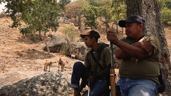 Gerardo (17) y su padre