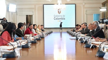 Gustavo Petro viajará a Caracas y se reunirá con Delcy Rodríguez con delegación militar y foco en inteligencia