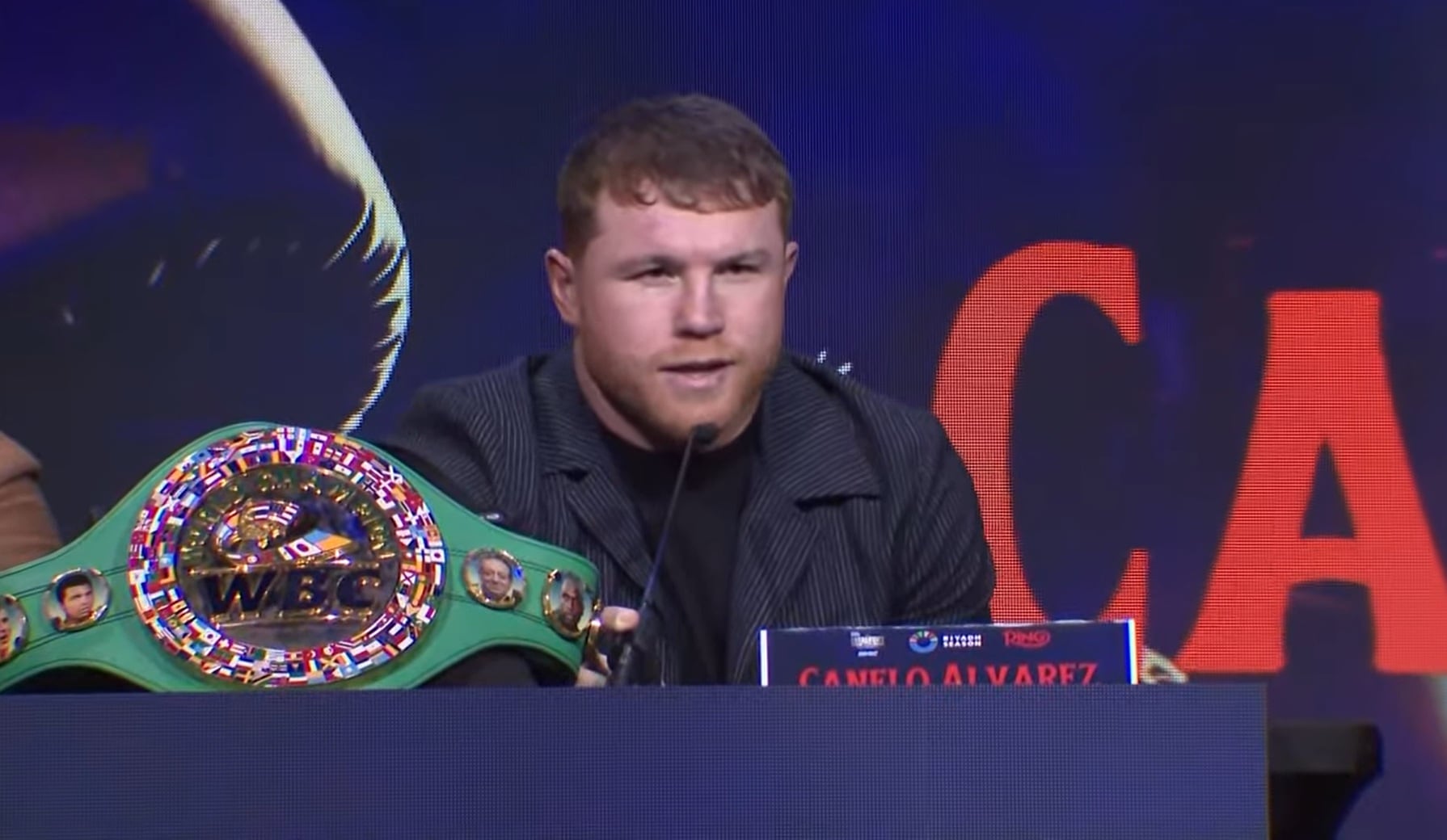 Canelo lanzó un comentario intimidante a Scull (Captura YouTube TV Azteca Deportes)