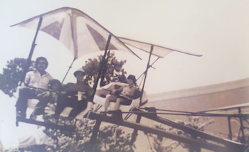 Escobar en un parque de diversiones de los Estados Unidos