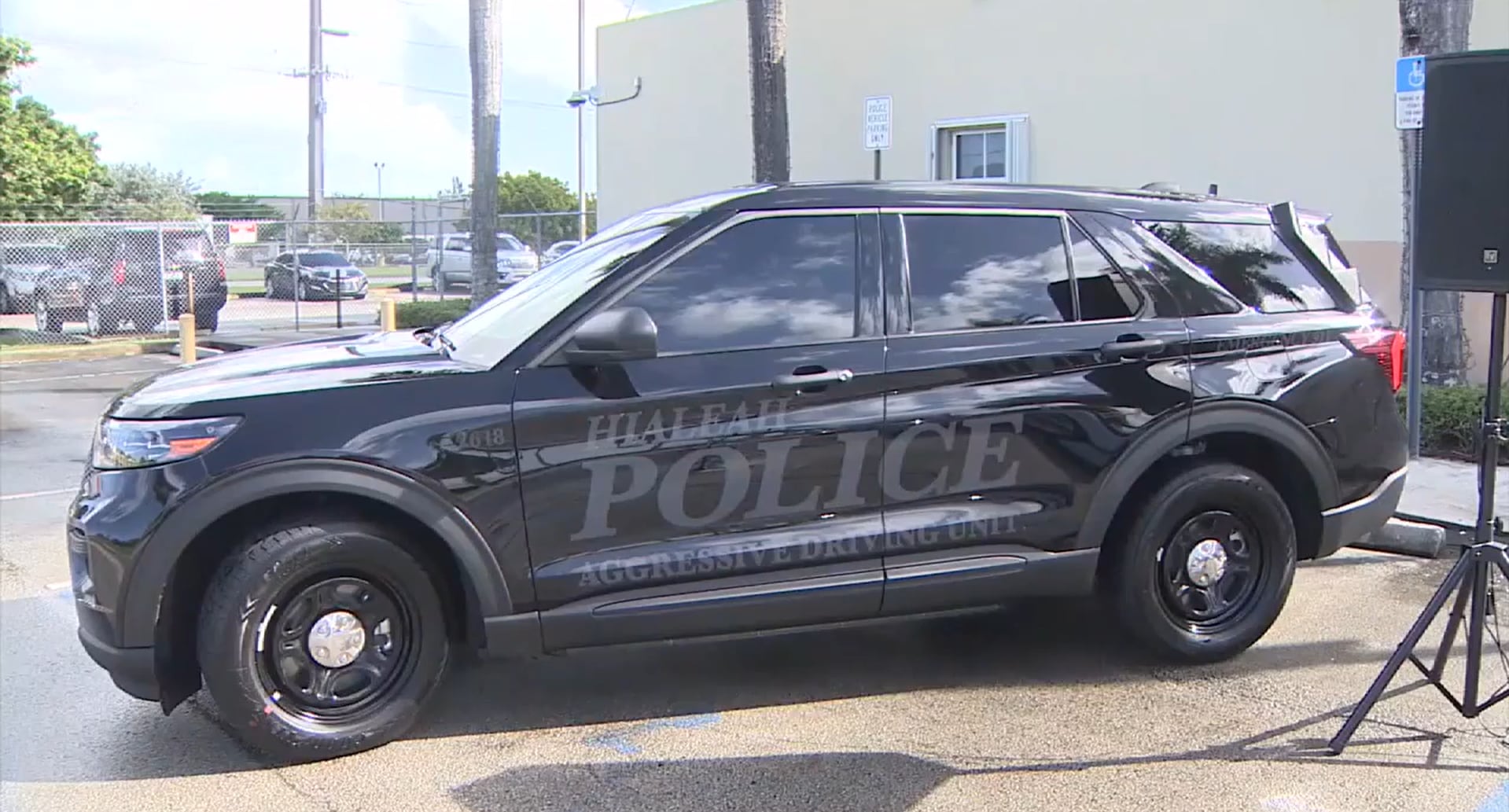 Hialeah creó una unidad especial para perseguir a conductores agresivos: tendrá cinco patrullas en las calles