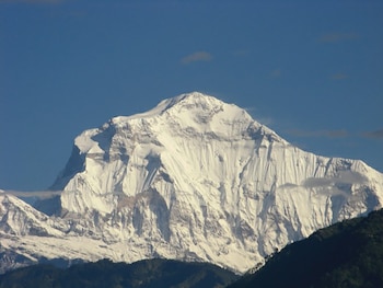 Dhaulagiri, en Nepal, presenta una