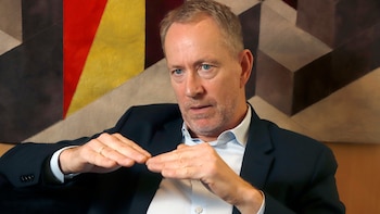 "Noruega siempre tuvo una estrategia dual frente a Rusia, con la que comparte 250 kilómetros de frontera", destacó el embajador de Noruega