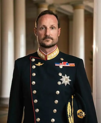 Primer retrato del rey Haakon VIII (CASA REAL NORUEGA).