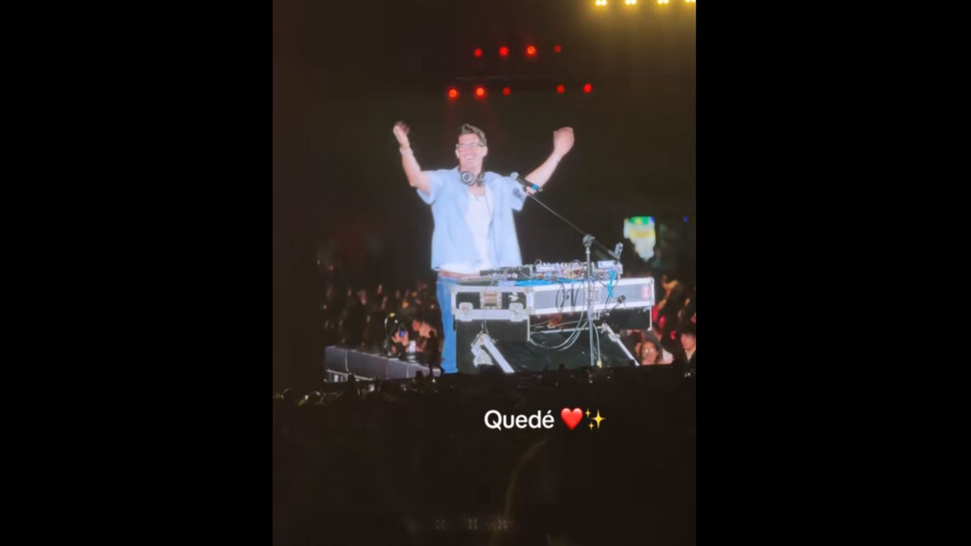 Mientras Tonny gira por el mundo, su hermano Kenyi se ganó el cariño popular en casa: una muestra de que la herencia musical se manifiesta en distintas formas. (TikTok/@tatudelocho)