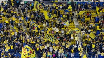 Aficionados del América se vuelven virales tras celebrar el campeonato de Cruz Azul sobre Pumas: “Quiero a Huiqui”