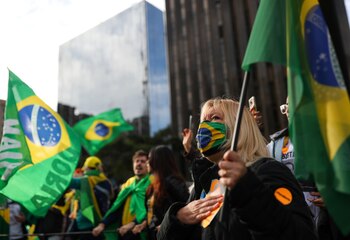 Seguidores de Bolsonaro protestaron contra