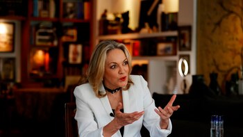 Excanciller criticó el constante cambio