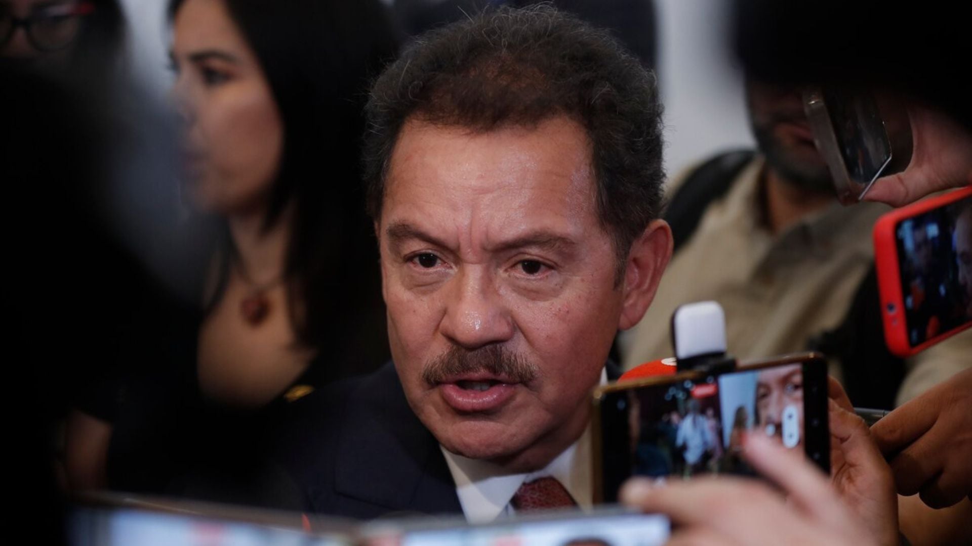 El Senado de la República descarta separar a Enrique Inzunza de su cargo ante falta de resolución judicial