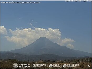 Imagen 1: Volcán de Fuego de Colima, 13:31 h (hora local).