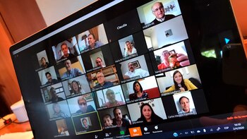 Primera reunión del bloque del