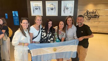 Los hermanos Vogel junto a