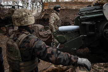 Soldados ucranianos se preparan para