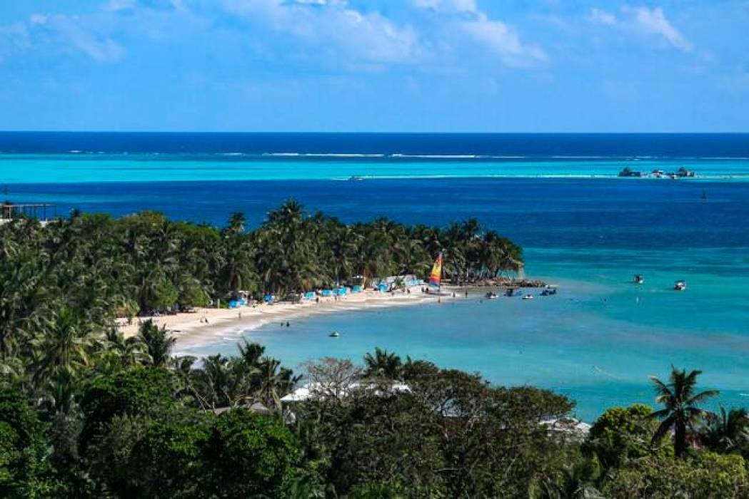 Providencia y el Parque Tayrona fueron incluidos entre las recomendaciones de Lonely Planet para viajar por Colombia en 2026 - crédito Colprensa