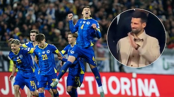 La particular reacción de Novak Djokovic tras un penal errado por Italia ante Bosnia en la definición por la clasificación al Mundial