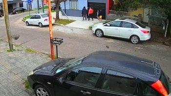 Entraron a robar a la casa del periodista Juan Fernández en Ramos Mejía: su hija de 14 años fue reducida por los ladrones