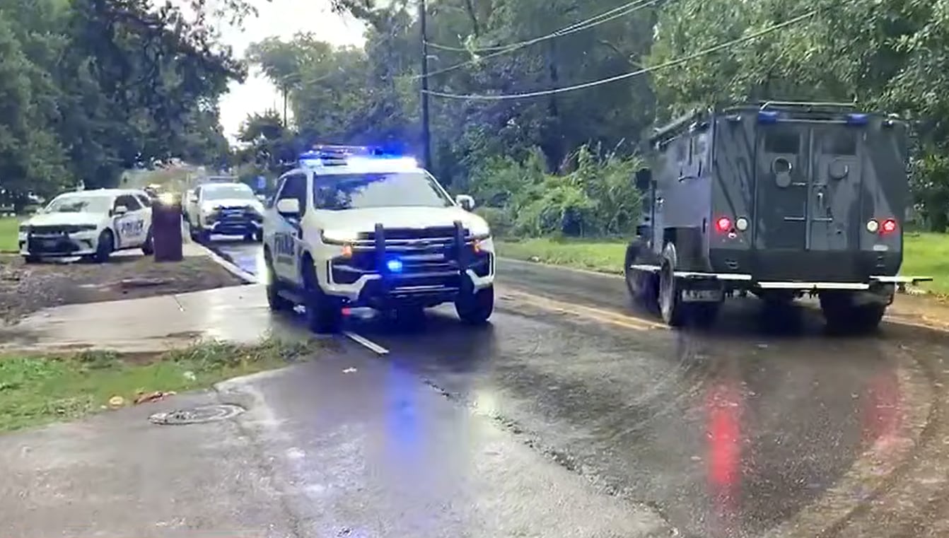 Muere un agente en Luisiana tras una emboscada durante la captura de un prófugo