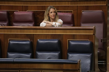 Cayetana Álvarez de Toledo, en el Congreso de los Diputados durante una sesión plenaria. Madrid (España)