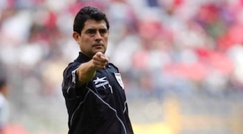 Alcalá critica la personalidad arbitral