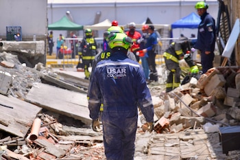 El rescatista pidió fortalecer la prevención en Colombia con simulacros familiares, botiquines de primeros auxilios y puntos de encuentro ante desastres naturales - crédito Ungrd
